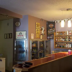 Somerset Motel